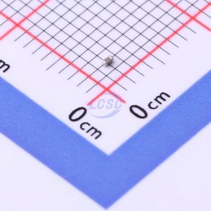 YAGEO CC0402JRNPO9BN821