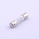 20190128 holly 50cf 063h c356447 blank.jpg