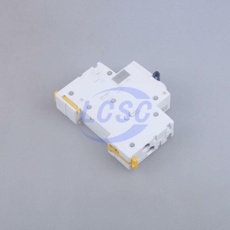 20230103 schneider a9p08640 c514644 front.jpg