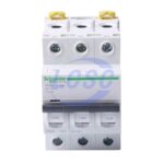 20230126 schneider a9f39316 c5208670 front.jpg