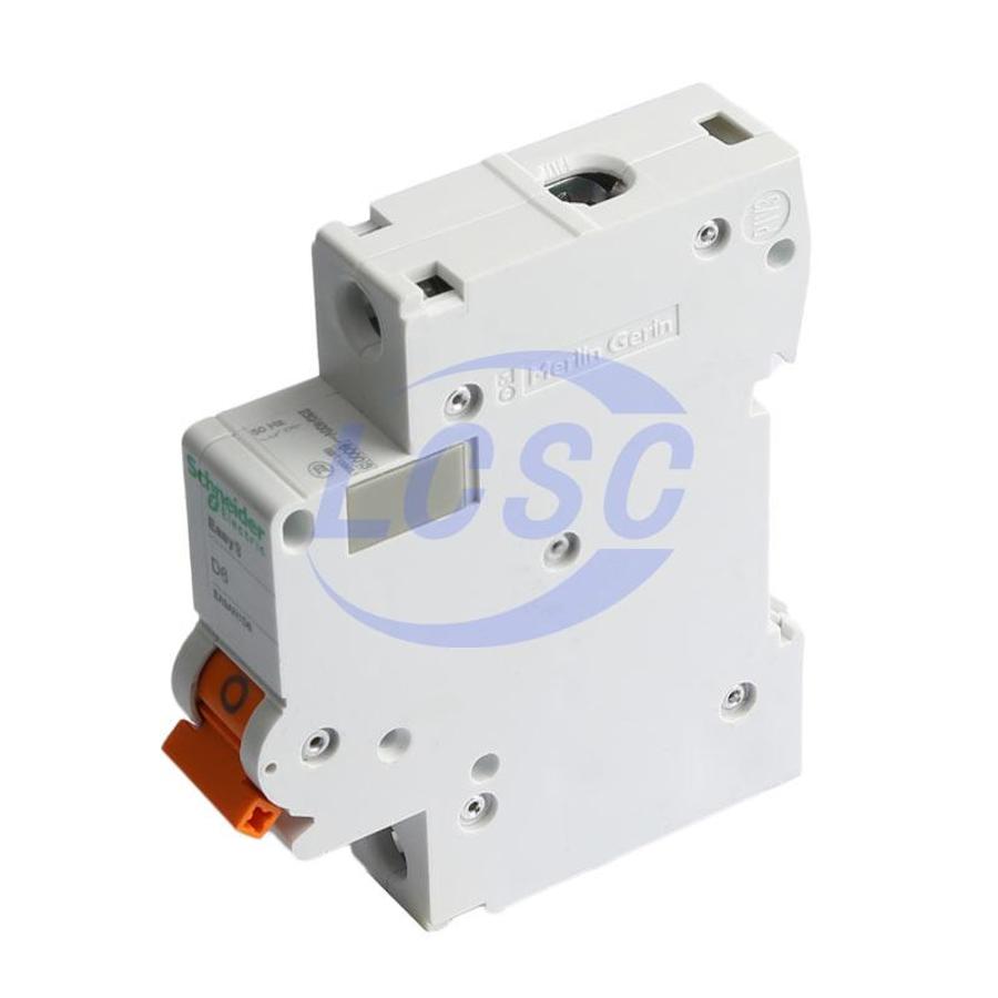 20230412 schneider ea9an 1p d6a c5143325 blank.jpg