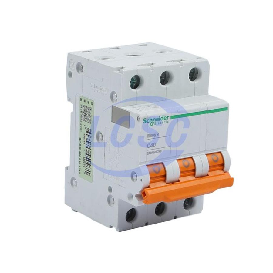 20230412 schneider ea9an 3p c40a c5143353 blank.jpg