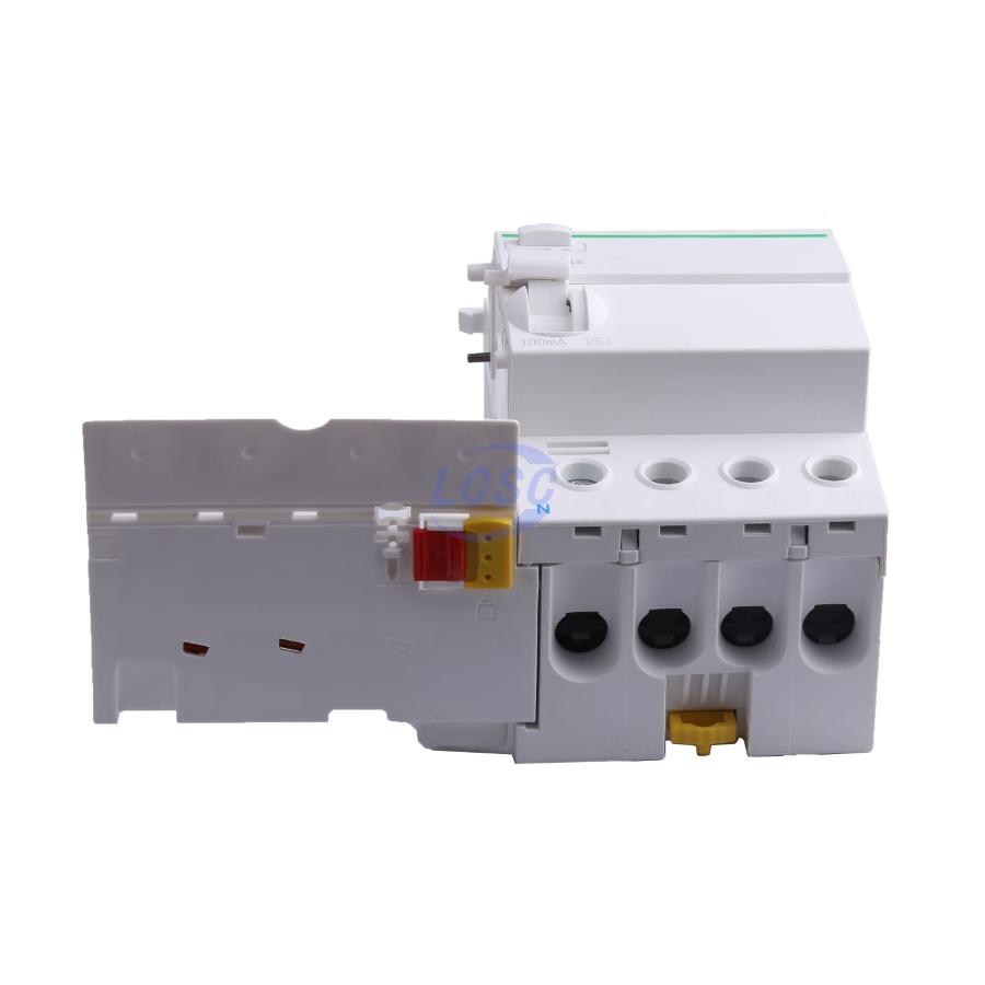 20230418 schneider a9v52463 c514735 back.jpg
