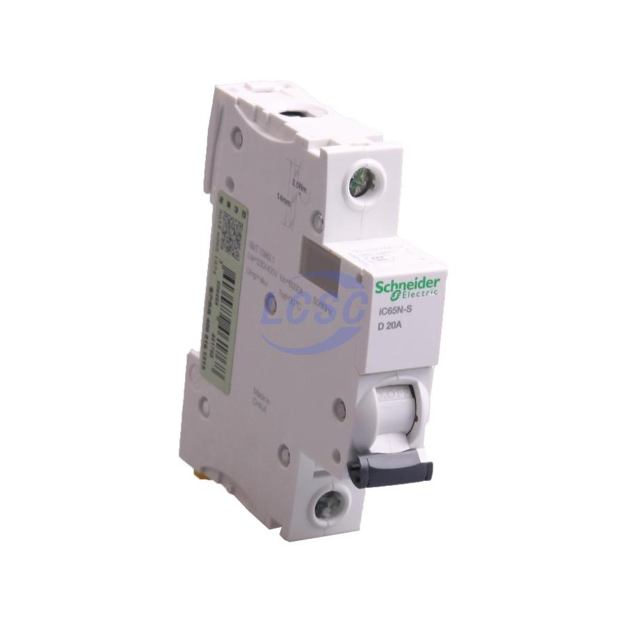 20230617 schneider a9sf19120 c514603 blank.jpg