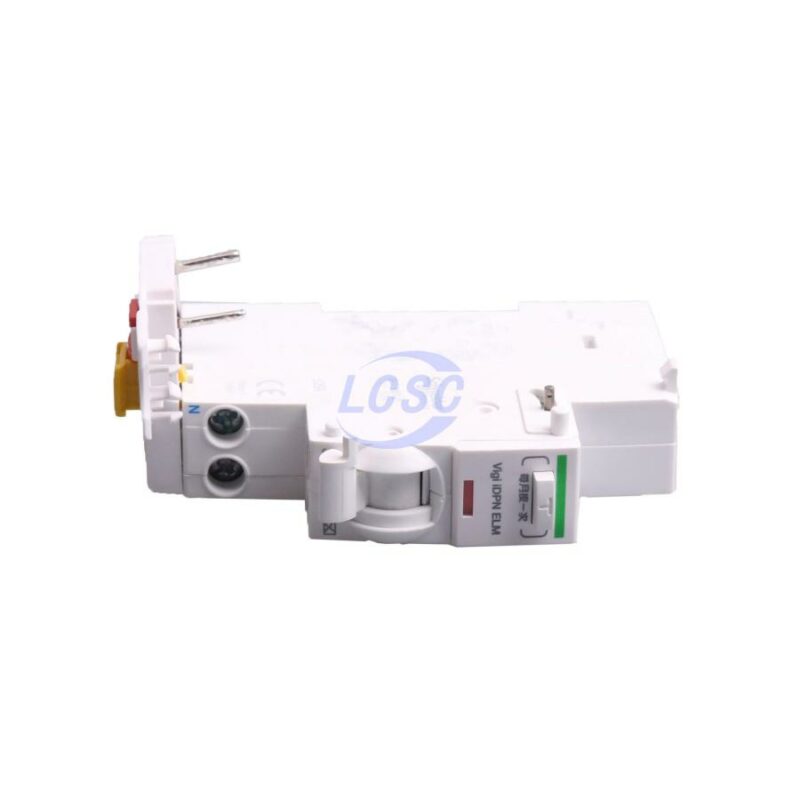 20230620 schneider a9sf28116 c514643 front.jpg