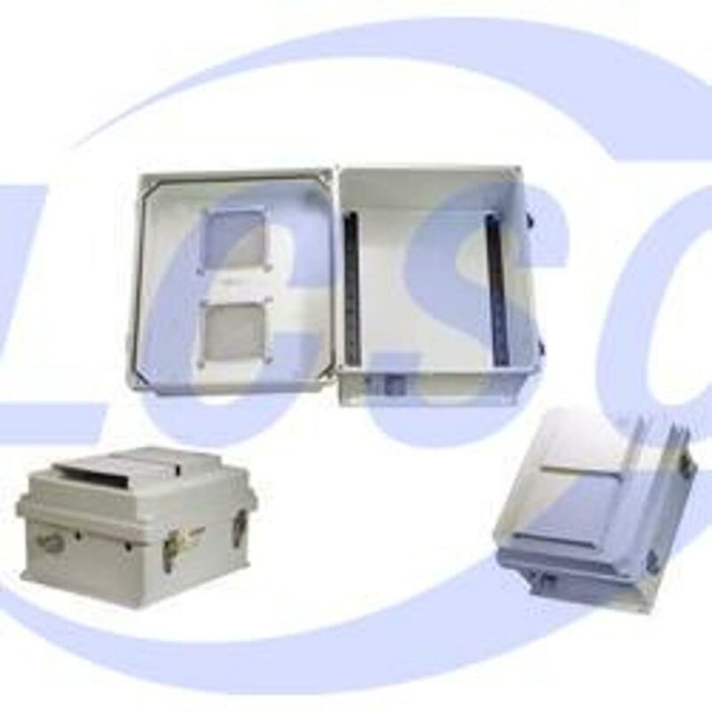 20230624 l com nb141207 00vdr c6430726 front.jpg