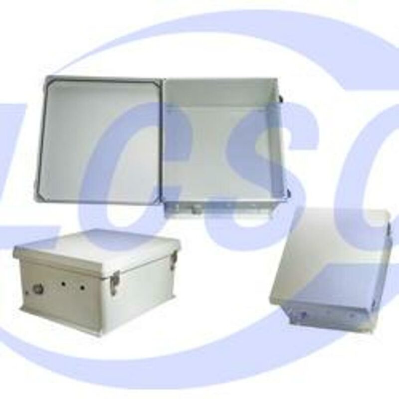 20230624 l com nb181608 02 c6430799 front.jpg