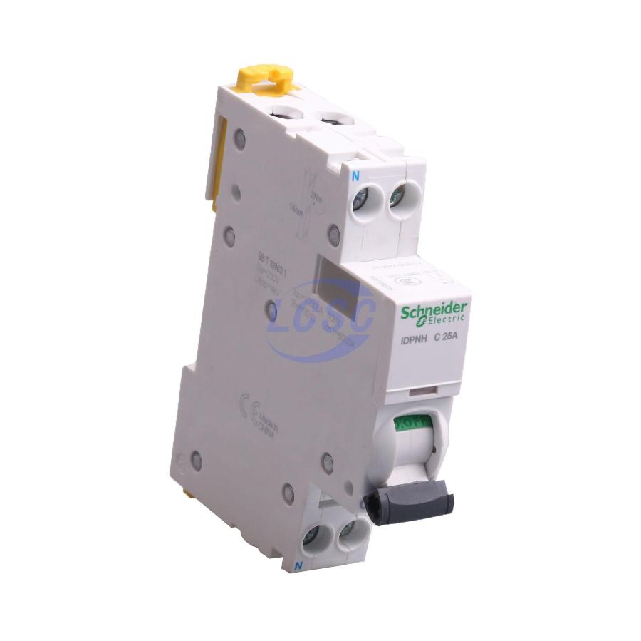 20230624 schneider a9p28625 c514695 blank.jpg