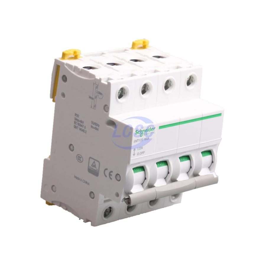 20230625 schneider a9s68463 c514685 blank.jpg