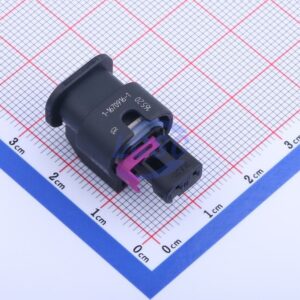 TE Connectivity 1-1670916-1