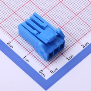 TE Connectivity 2-1565082-3