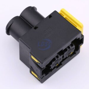 TE Connectivity 1355328-1