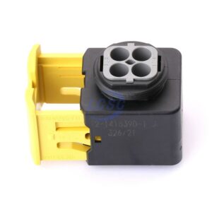 TE Connectivity 2-1418390-1